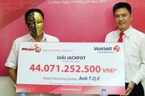 Người đàn ông nuôi tôm ở Cà Mau trúng số độc đắc 44 tỷ đồng