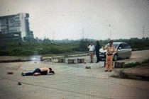 CSGT đứng nhìn cô gái bị đâm chết tạm thời không được ra chốt