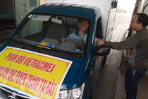 BOT Bắc Thăng Long - Nội Bài xả trạm: “Đông quá thì phải xả thôi”