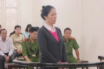 Nữ đại gia bày “trò ma” để “ăn” hàng nghìn m2 đất biệt thự