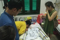 Nỗi đau nhói lòng của hai mẹ con bị đá lở đè ở Sơn La