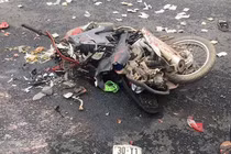 Hai nạn nhân bị thùng xe container đè chết là mẹ con