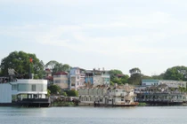 Đình chỉ hoạt động tất cả tàu thuyền trên hồ Tây