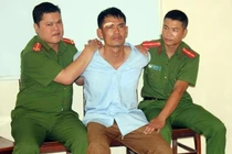 Cận mặt kẻ chém chết mẹ ném xác xuống giếng