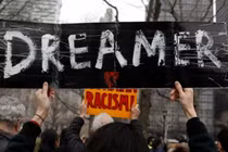 Toà án yêu cầu chính quyền Trump tiếp tục chương trình DACA