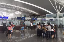 Khách đi máy bay bị “chôm” 2.000 Euro tại ở Sân bay Nội Bài