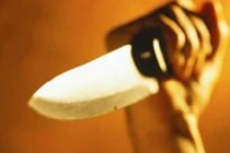 Mới ra tù, chồng đã cầm dao đâm chết vợ ở Hà Nội