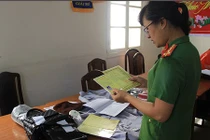 Táo tợn giả làm nữ tu sĩ ở Ấn Độ lừa đảo hàng trăm triệu