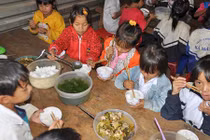 Người Việt thấp gần nhất khu vực do đâu?