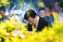 Nghẹn ngào lễ tang cụ bà hiến hơn 5.000 lượng vàng cho nhà nước