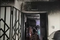 TPHCM: Chung cư Mỹ Đức cháy dữ dội, cư dân hoảng loạn tháo chạy