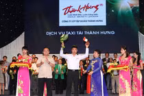 Hãng taxi đầu tiên dùng đầu số miễn phí 1800 làm tổng đài 