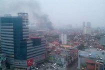 Hy hữu: Cháy nhà giữa trưa, chết 30 con chó ở Hà Nội