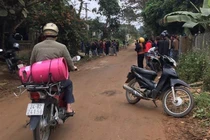 Cháu bé 4 tuổi bị kẻ nghiện ma túy chặn đường chém tử vong