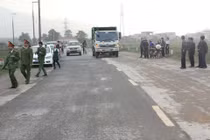 Người dân tự tháo lều bạt, không còn chặn xe rác ở Sóc Sơn