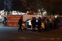 Tài xế taxi nghi bị cứa cổ: Vợ ngất lịm khi nhận tin dữ!