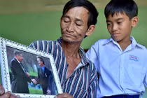 Cuộc đời sóng gió của cậu bé sống sót sau vụ thảm sát Mỹ Lai