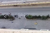 Người phụ nữ rơi từ tầng 5 chung cư xuống đất tử vong ở HN