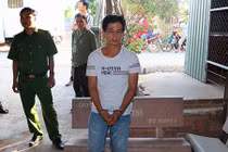 Đang ngủ say, nữ chủ nhà bị hiếp dâm, cướp sạch tài sản