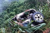 Xe 7 chỗ lao xuống vực: 5 người là cán bộ văn phòng Quốc hội