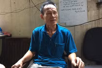 Ông Hiệp “khùng” phải trốn chui lủi vì bị đuổi đánh