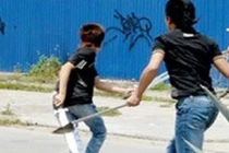 Hai thanh niên vác dao đánh nhau vì cùng yêu...cô giáo mầm non