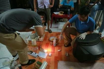 Khám xét nhà "trùm" ma túy lớn nhất Bình Dương thấy gì?