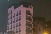 Tạo dựng khối tài sản 18,4 tỷ USD từ 300 USD tiền tiết kiệmb