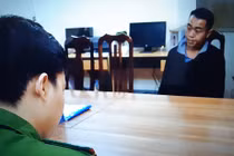 Đâm chết vợ hờ vì đòi đi Trung Quốc làm thuê