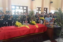 Rớt nước mắt phút hỏa táng Đại tá Trần Quang Khải