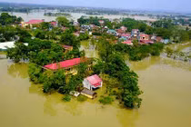 Hà Nội yêu cầu kiểm điểm phát ngôn “vỡ đê có kế hoạch“