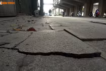 Đá vỉa hè mới đạt tu đã “nát bơm”: BQL dự án nói gì?