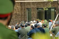 Không mua được vé Việt Nam - Philippines, CĐV quây kín VFF