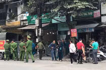 Hà Nội: Cháy nhà ở phố cổ làm 2 người thương vong