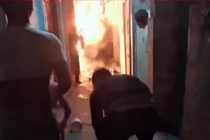 Danh tính người chồng đốt nhà do mâu thuẫn với vợ