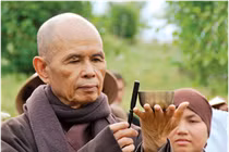  Thiền sư Thích Nhất Hạnh sang giai đoạn hồi tỉnh