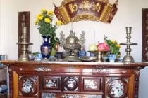 5 đại kỵ khi dọn ban thờ đón Tết khiến hao của, hại người