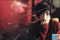 "Én nhỏ" Triệu Vy đỏ rực đón năm mới