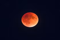 Ngoài xem trực tiếp, đây là cách xem nguyệt thực online tối nay