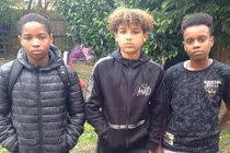 Chuyện lạ hôm nay: Thấy người định tự sát, 3 cậu bé làm điều khâm phục