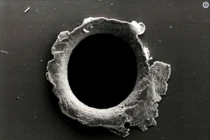 Vì sao Trạm Vũ trụ ISS bị rò rỉ khí?