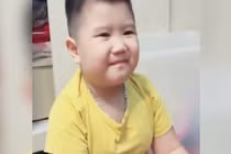 Video: Phản ứng đáng yêu của bé trai khi nghe giọng nói “chị Google“