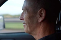 Ông bố có con khắp nơi, đặt mục tiêu làm cha 100 đứa trẻ