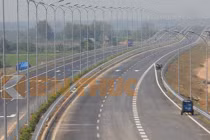 Cận cảnh cao tốc TP HCM - Long Thành trước giờ G