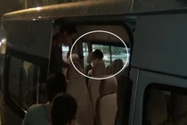 Hai phóng viên bị bắt từng bảo kê xe vi phạm