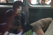 Phụ huynh cạn nước mắt nhìn con chết thảm