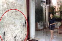 Biệt thự Phước Sang bị "khủng bố" dầu hắc, mắm tôm