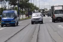 Đại lộ hiện đại nhất TP HCM lún nặng gần... cả năm