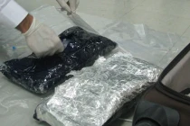 2 kg ma túy đá suýt lọt sân bay Tân Sơn Nhất