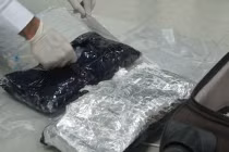2 kg ma túy đá suýt lọt sân bay Tân Sơn Nhất